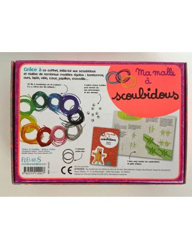 Malle à scoubidous