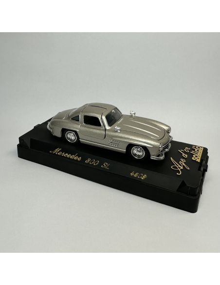 Mercedes300SL 1/18