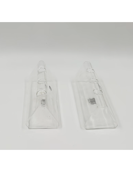 2 vases