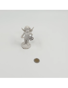 Petit ange avec coeur