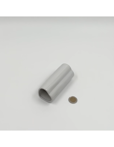 Petit vase blanc en coeur