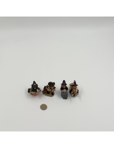 Set van 4 heksen