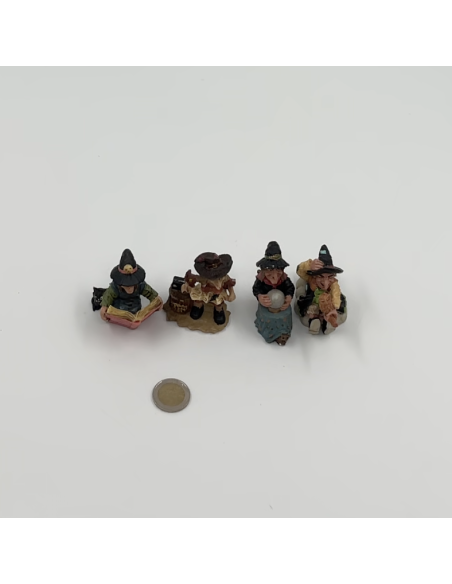 Lot de 4 sorcières