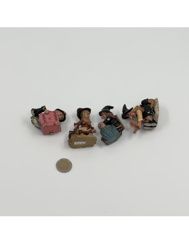 Set van 4 heksen