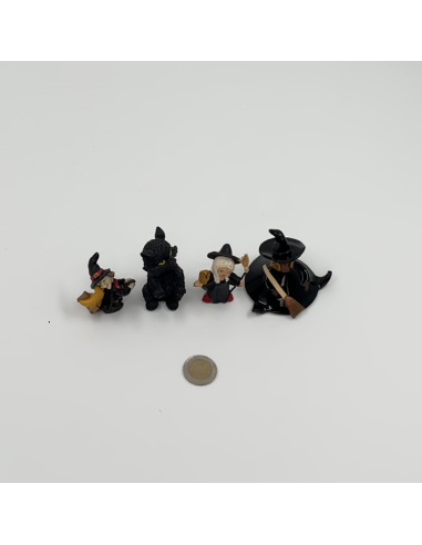 Lot de 4 figurines