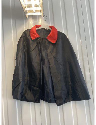 Déguisement cape vampire