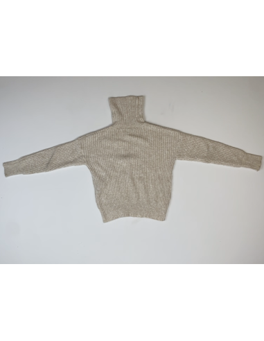 Pull beige col roulé