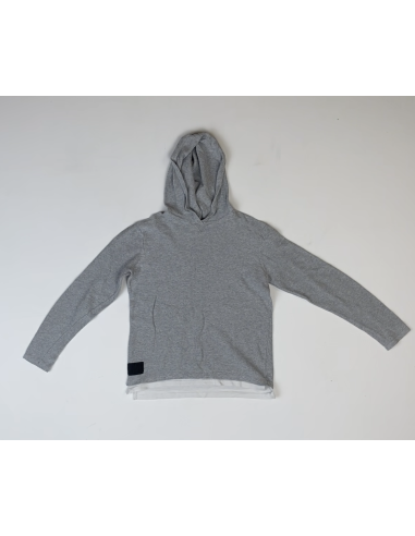 Pull gris à capuche