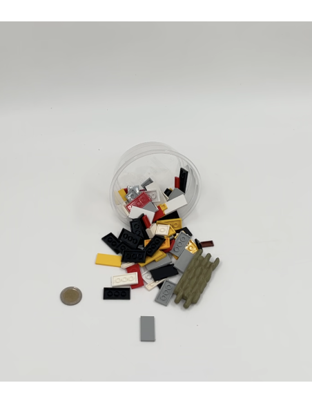Lego -  boite différentes pièces carrelage  lego le lot