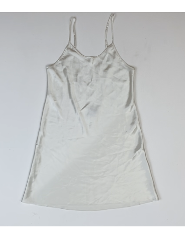 Nuisette en soie blanche