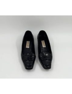 Chaussure vernie noir à talons