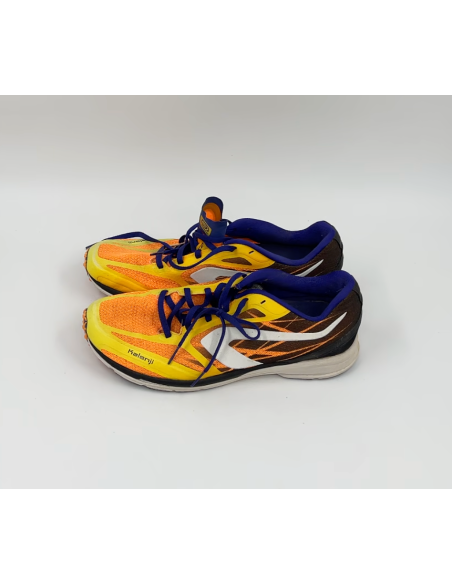 Halsen sportschoenen