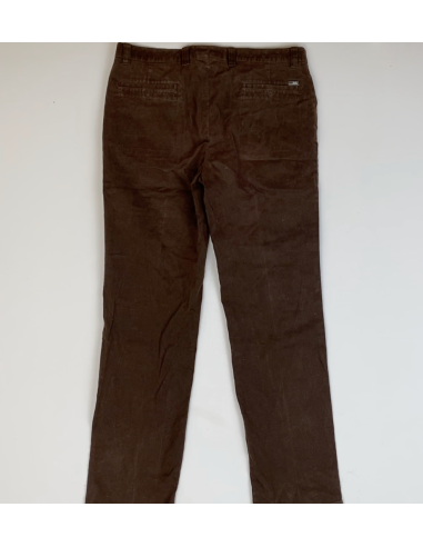 Versleten bruine broek