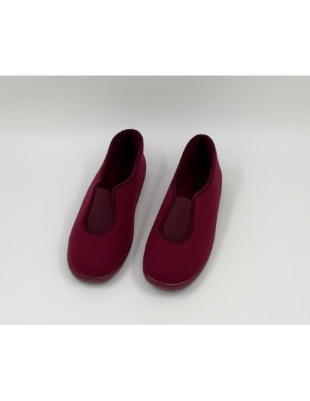 Rode vilten schoenen