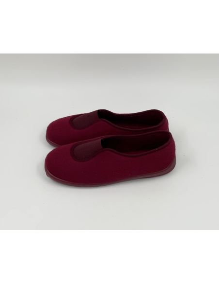 Rode vilten schoenen