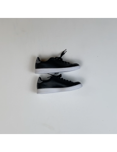 Chaussures adidas noir 2