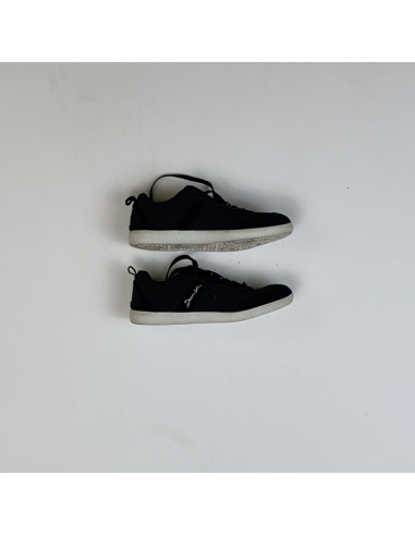 Zwarte Puma-sneakers