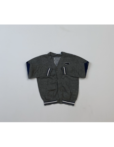 Cardigan gris avec rayures bleues