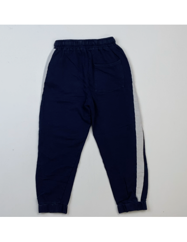 Pantalon de sport usé