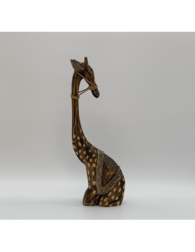 Figurine de girafe en bois