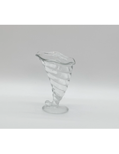 Vase en verre en forme de...