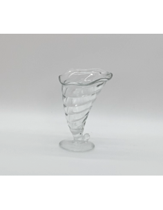 Vase en verre en forme de... 2