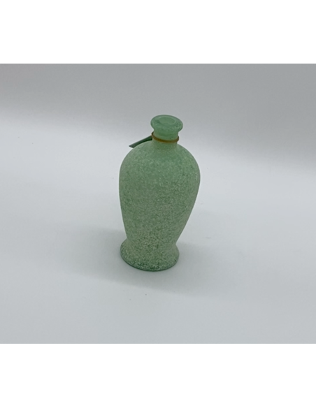 Vase en verre vert