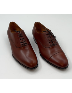 Chaussures en cuir marron