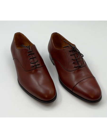 Chaussures en cuir marron