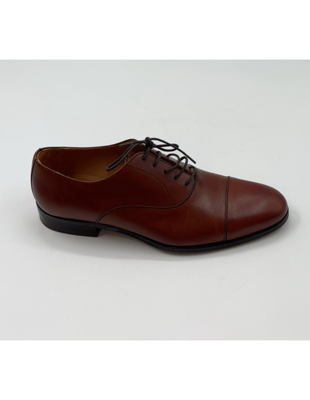 Chaussures en cuir marron