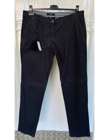 Eenvoudige zwarte broek - maat 52