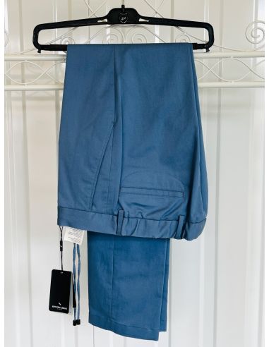 Nieuwe blauwe broek. Daniel Hechter....