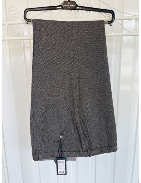 Broek van Daniel Hechter. Kleur: grijs. Maat: 60.
