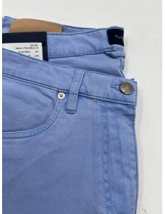 Slim Dusty Jeans. Nieuw....