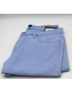 Slim Dusty Jeans. Nieuw.... 2