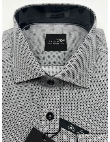 Venti shirt met grijze patronen....