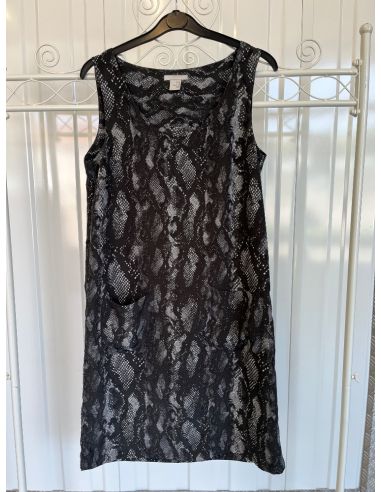 Robe sans manches noire et grise