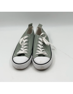 Baskets verte. Taille 39 2