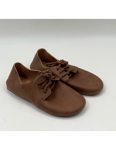 Chaussures en cuir marron. Taille 40