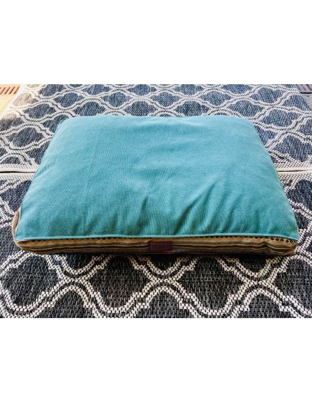 Matelas ouatiné déhoussable QUADRA pour animaux. 70/50CM. Coloris: turquoise