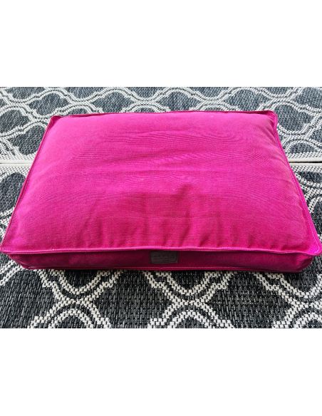 Matelas ouatiné déhoussable QUADRA pour animaux. 60/40CM. Coloris: fuschia