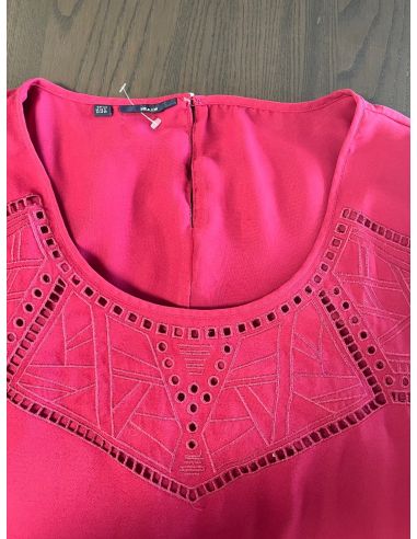 Robe rouge élégante. taille 50-52