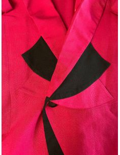 Veste rose et noire. 2