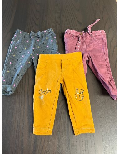 Lot de 3 pantalons bébé. 9 mois.