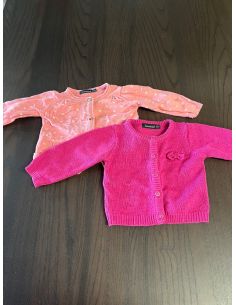 Lot de 2 gilets roses 62...