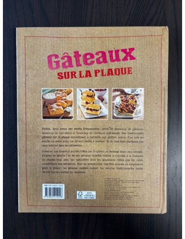 Livre de recettes de gâteaux sur la...