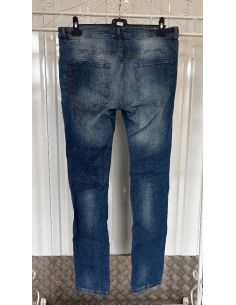 Jean usé de couleur bleue 2