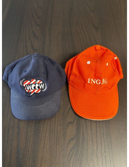 Casquettes ING et WCCW
