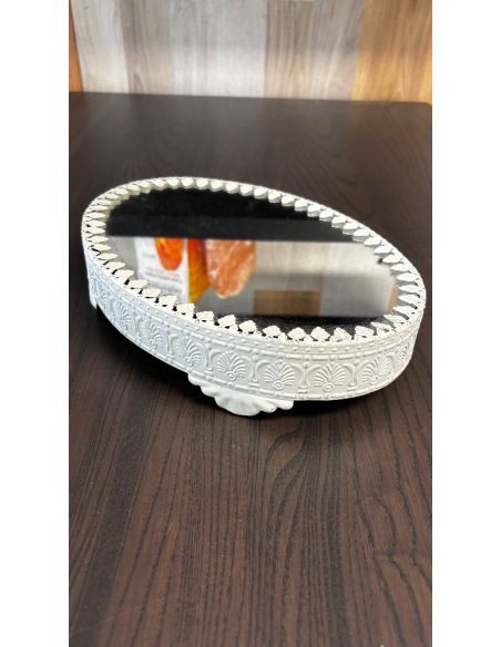 Miroir ovale en plateau décoratif