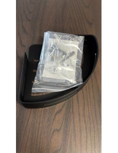 Support noir en plastique 2